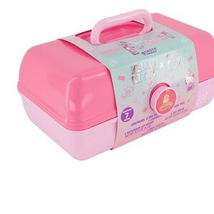 Limited Edition Caboodles Hello Kitty Pink Carry Case. NEW